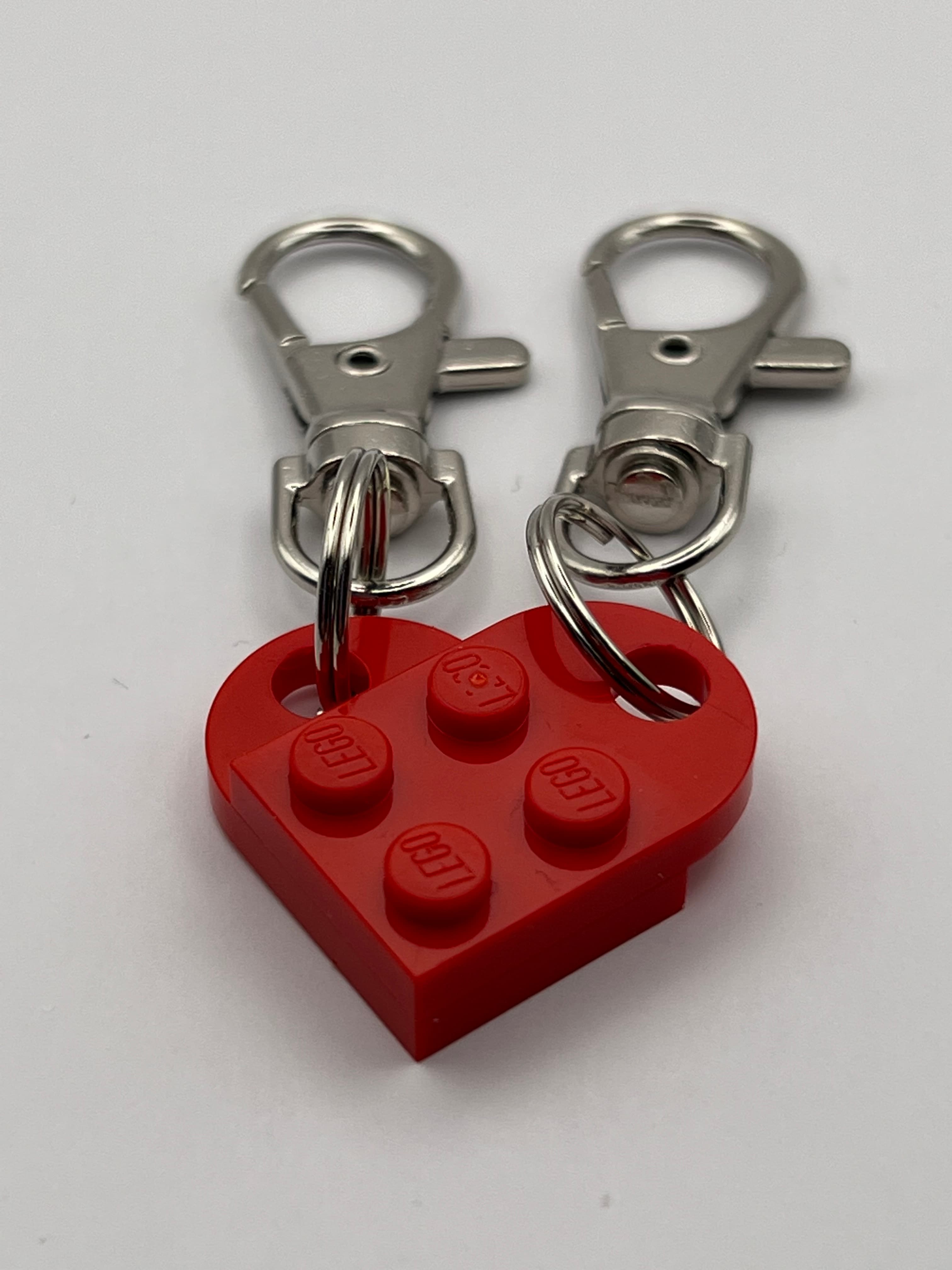 Lego Heart Keyring - Red.