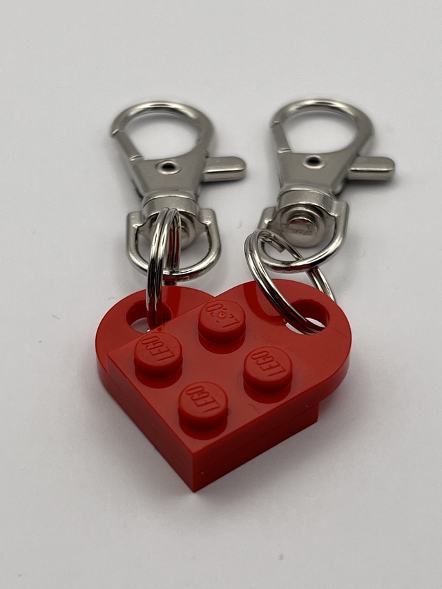 Lego Heart Keyring - Red.
